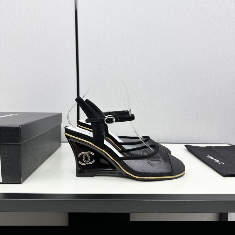 Ch*el high heels